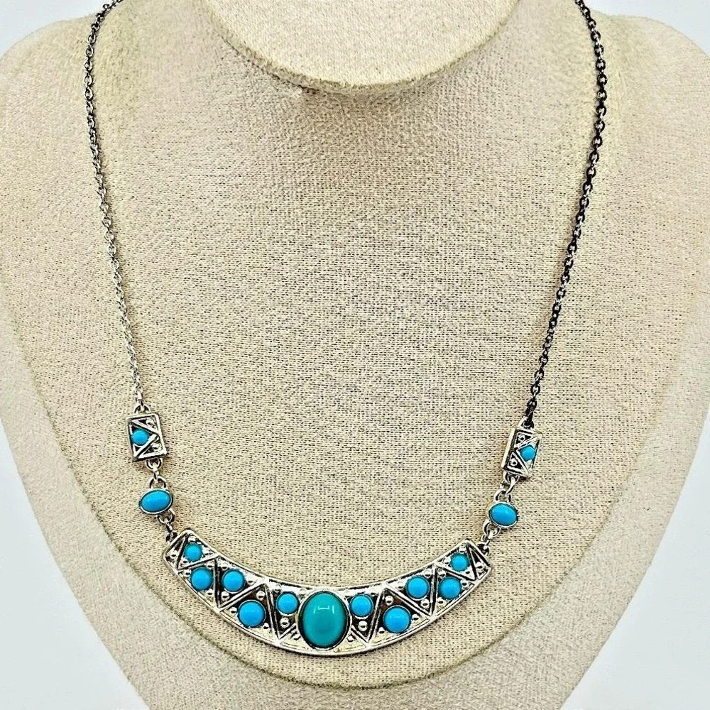 Vintage Silver Tone Turquoise Color Cabochon Statement Bib Necklace Retro Boho